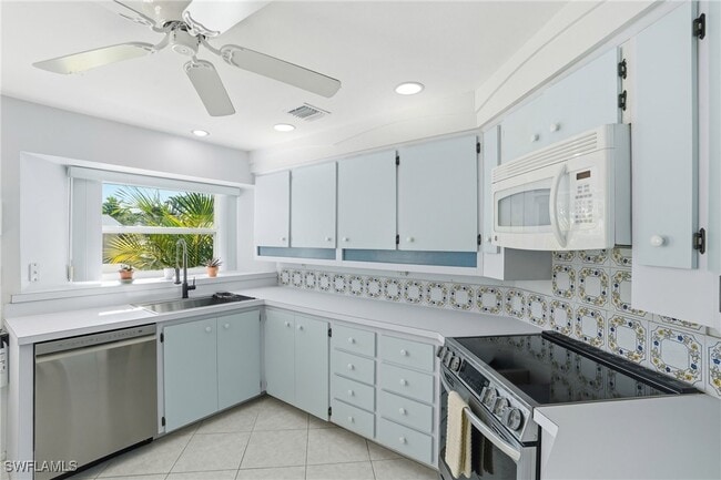 Building Photo - 30 Maui Cir