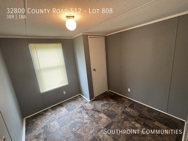 Building Photo - 32800 Co Rd 512
