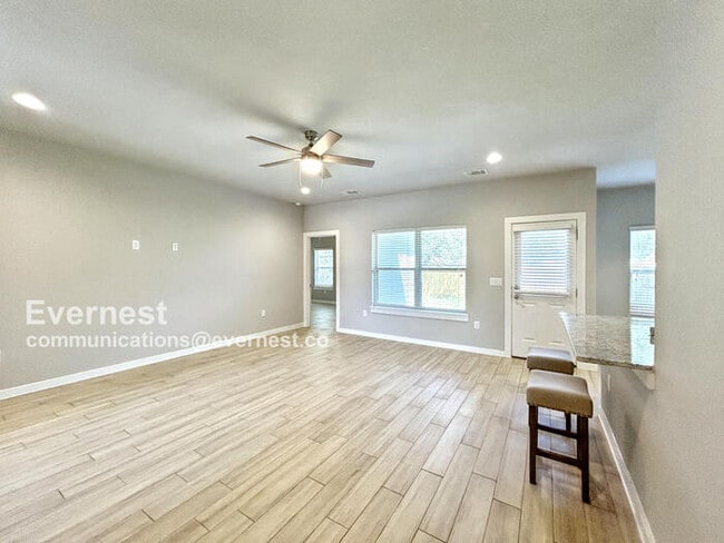 Building Photo - 21414 Santa Carlo Ave