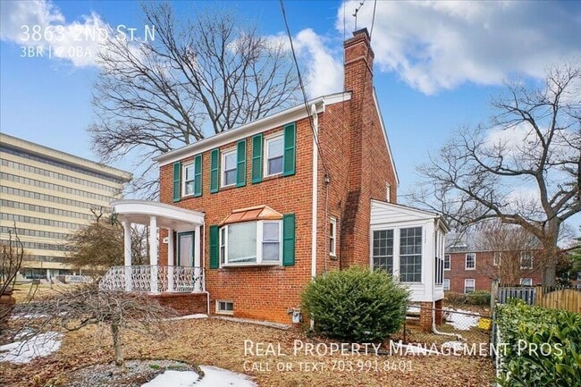 Building Photo - 3863 2nd St N