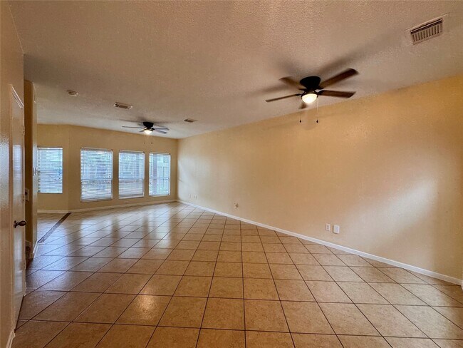 Building Photo - 12206 Beacon Tree Ct