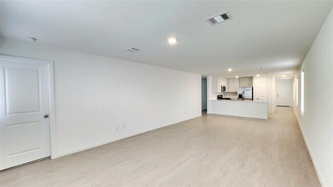 Building Photo - 28759 Texas Plns Dr