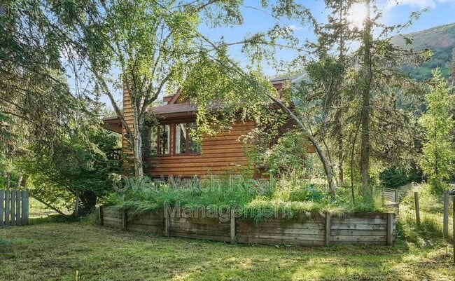 Building Photo - 5427 Wild Mountain Dr