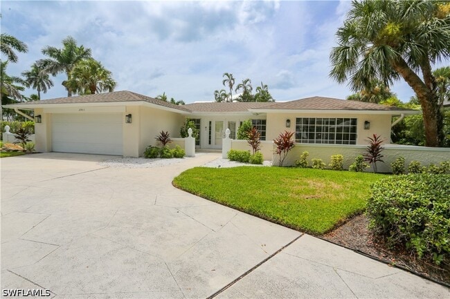 Building Photo - 2901 Crayton Rd