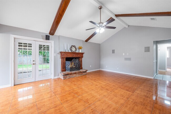Building Photo - 239 Blackwater Ln