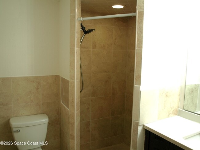 Building Photo - 9012 Scarsdale Ct