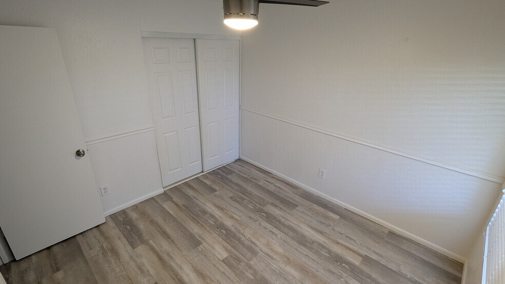 South Bedroom - 14852 N 24th Dr