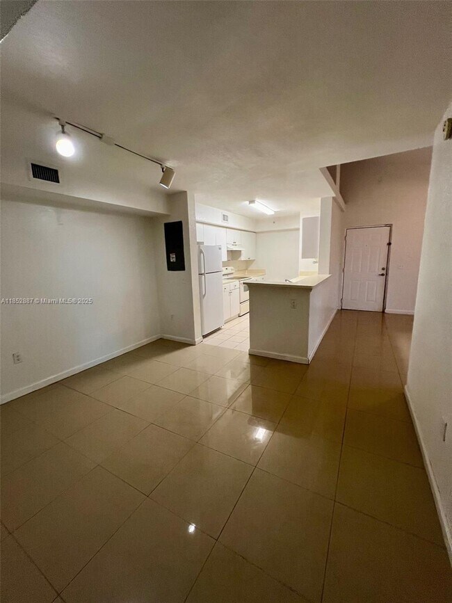 Building Photo - 15400 SW 284th St