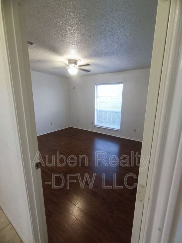 Building Photo - 6437 Brookhaven Trail