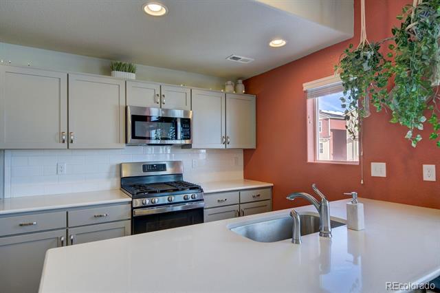 Building Photo - 11140 Feliz Wy