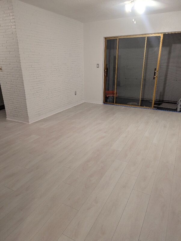 Building Photo - 20400 NW 7th Ave