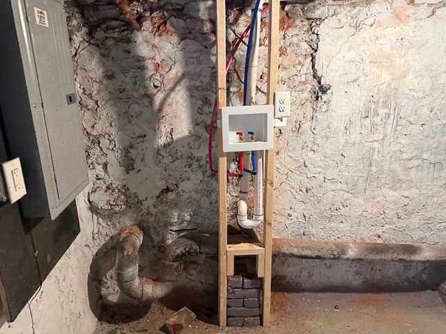 Building Photo - 353 N 60th St