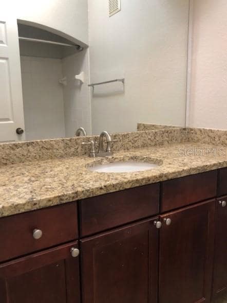 Building Photo - 220 Villa Di Este Terrace