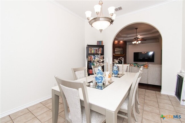 Building Photo - 103 Corral Ct