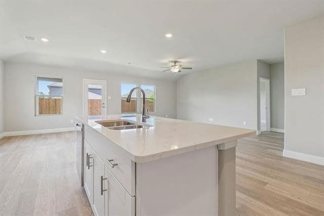 Building Photo - 2114 Dunbar Dr