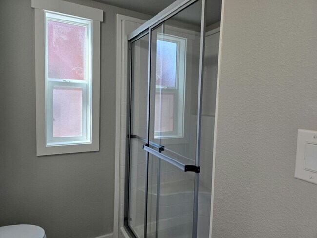 Building Photo - 8372 Enchanted Way SE