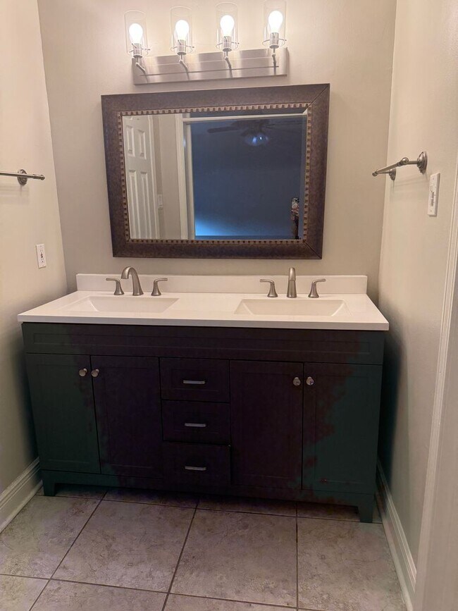 Building Photo - Available now! This one of a kind Rental i...