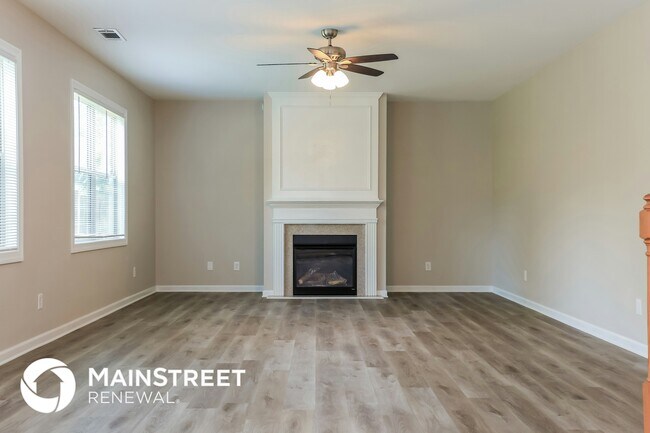 Building Photo - 1971 Broadleaf Ln