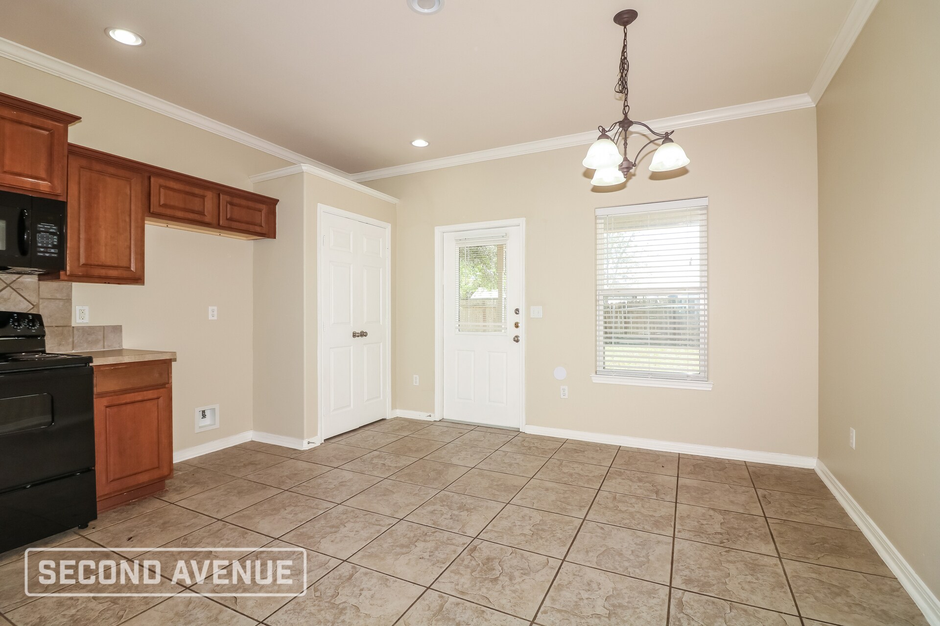 Building Photo - 1117 Livermore St