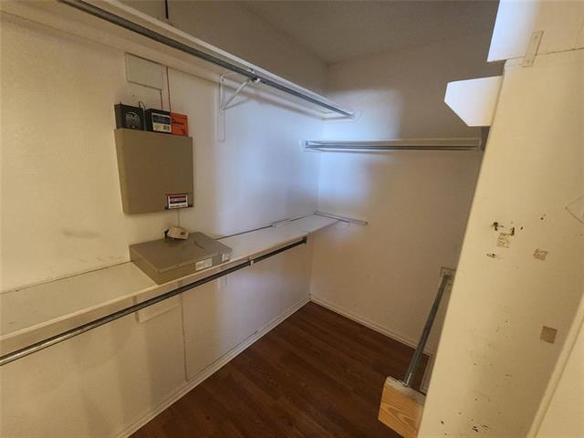 Building Photo - 1416 Poplar Dr