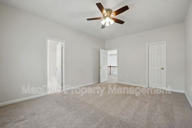 Building Photo - 11402 Chivalry Chase Ln