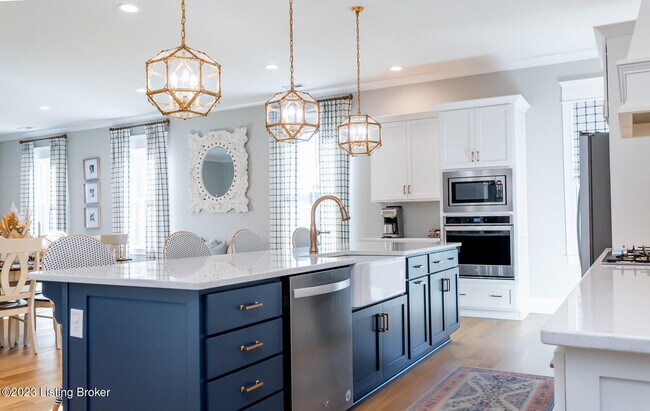 Building Photo - 10400 Meeting St