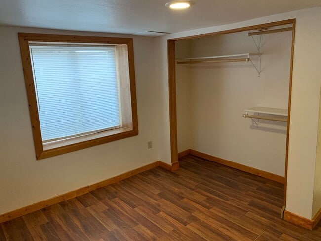 Building Photo - Two Bedroom - East Helena