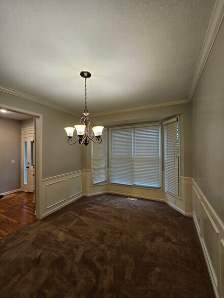 Building Photo - 14117 Parkhill Ln