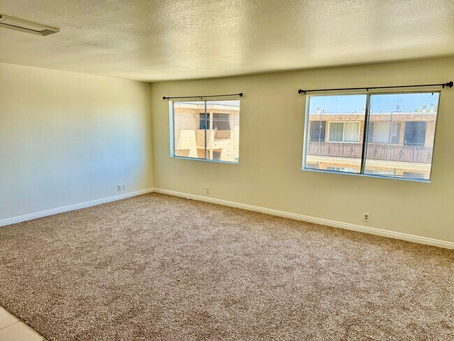 Building Photo - 25521 S Western Ave