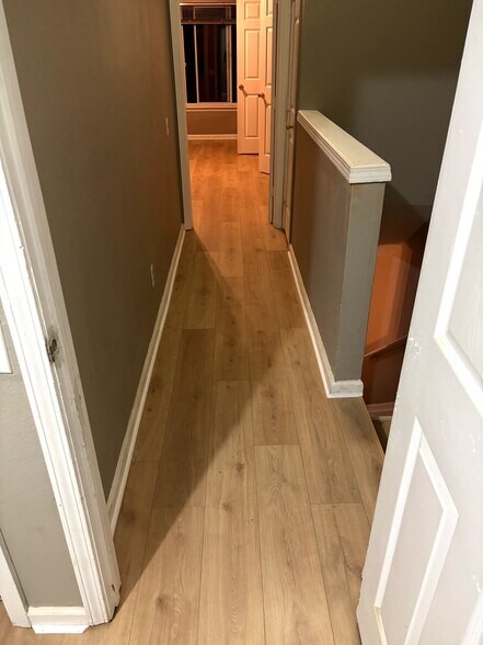 Building Photo - 8230 Dames Point Crossing Blvd N