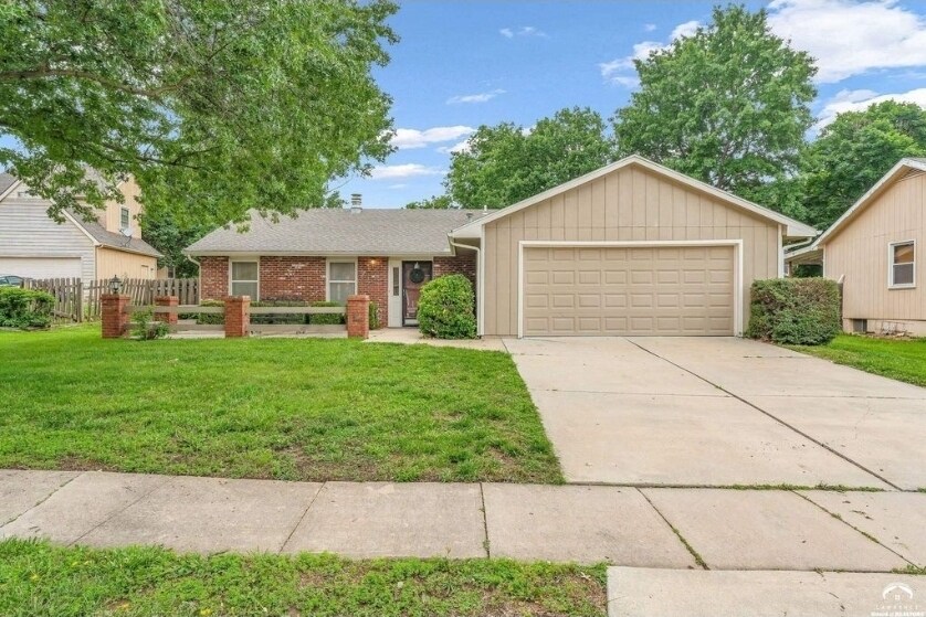 Building Photo - 3612 Parkview Ct