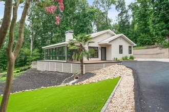 Building Photo - 6340 Reives Rd