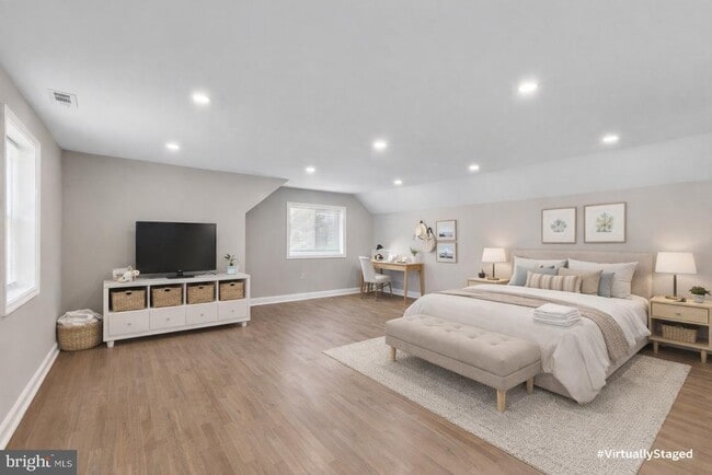 Building Photo - 3213 Greencastle Rd