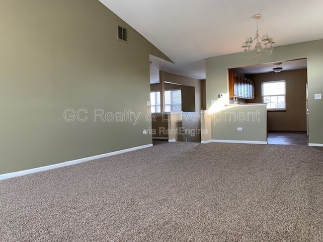 Building Photo - 632 Chelsea Ct