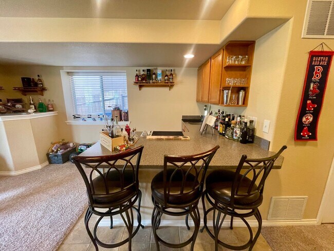 Building Photo - Gorgeous 5 Bedroom Cordera Home