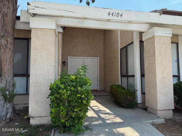 Primary Photo - 44104 30th St W