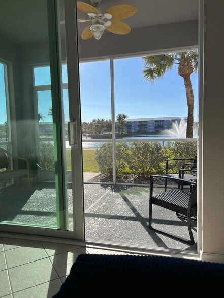 Building Photo - 16635 Lake Cir Dr