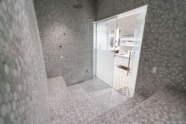 Building Photo - 7843 Villa D Este Way