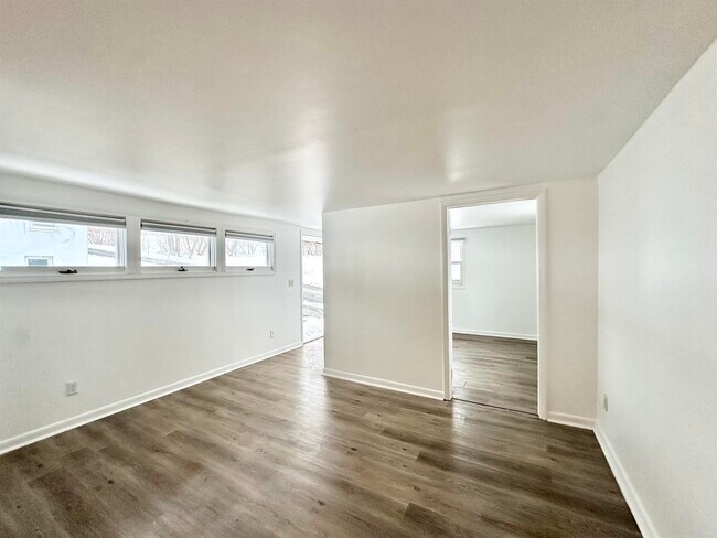 Building Photo - 1261 NY Route 7-16