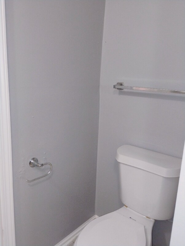 Building Photo - 12240 Jackson Rd