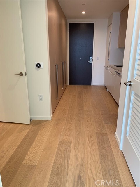 Building Photo - 877 Francisco St