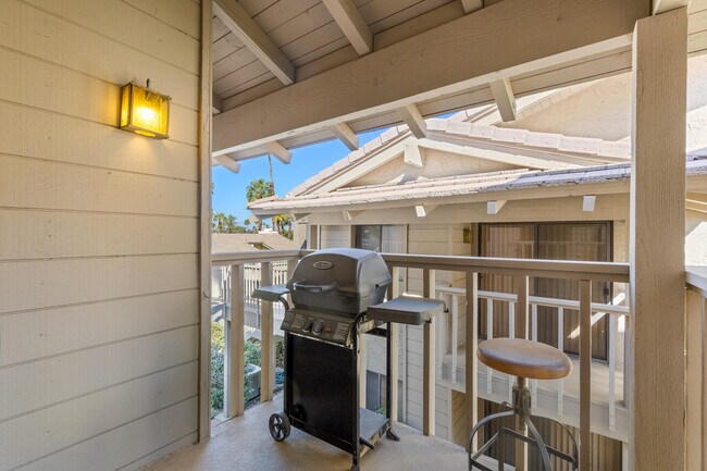 Building Photo - 46642 Arapahoe Cir