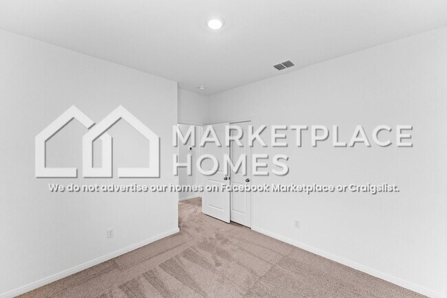 Building Photo - 1139 Amy Dr