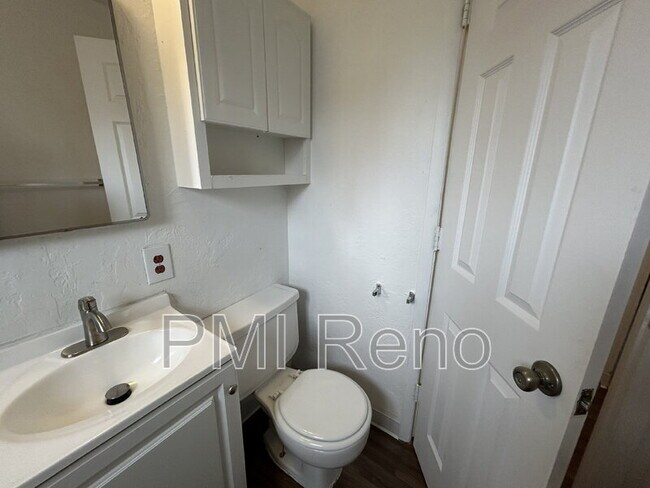 Building Photo - 2075 Patton Dr