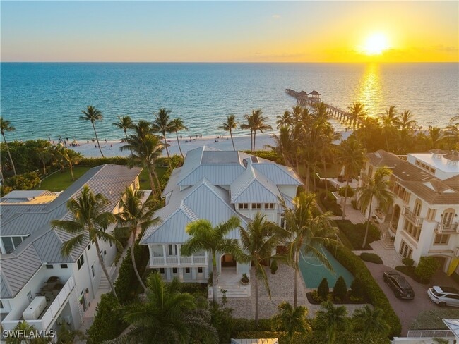 Building Photo - 1270 Gulf Shore Blvd S