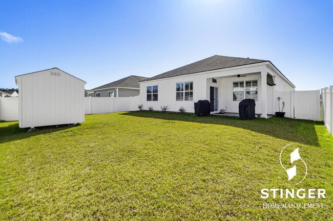 Building Photo - 334 Sanctuary Dr