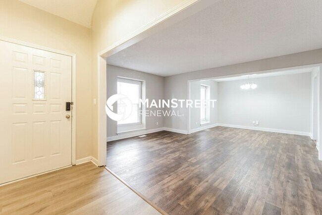 Primary Photo - 4 Bedroom Pet-Friendly Home in OVERLAND PA...