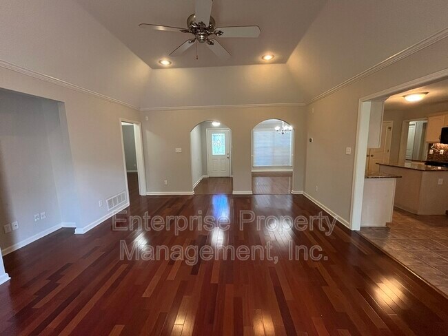 Building Photo - 11861 Bridal Ln