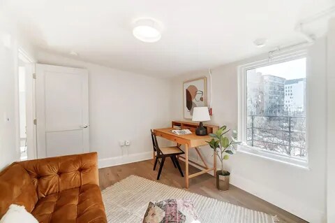 Building Photo - 33 E Court St