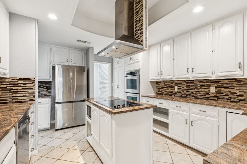 Building Photo - 5801 Orchid Ln